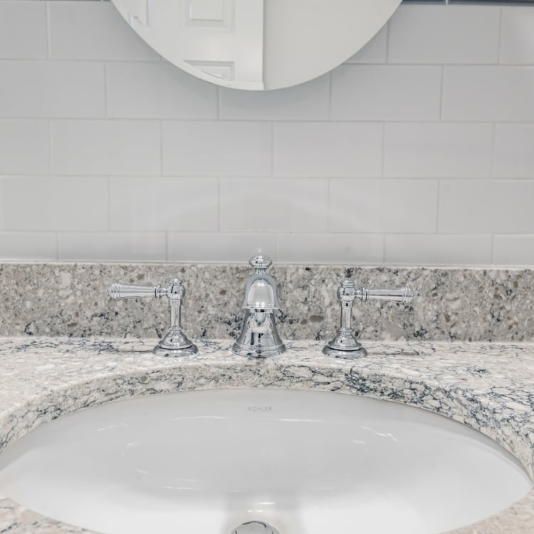 chrome vanity faucet