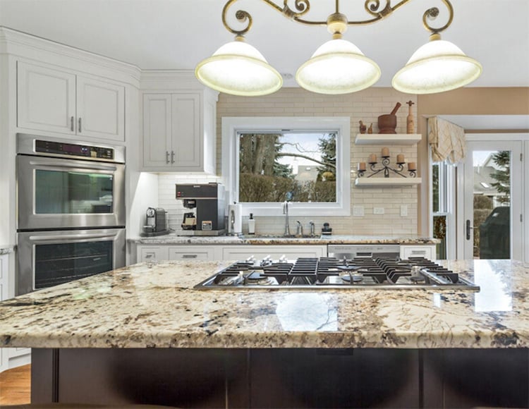A Naperville Kitchen Remodel Combines Old and New Beautifully