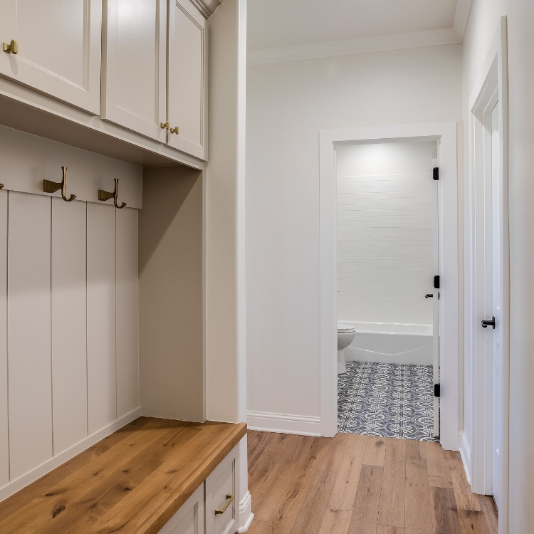 Designing the Perfect Mud Room: Essential Features and Tips