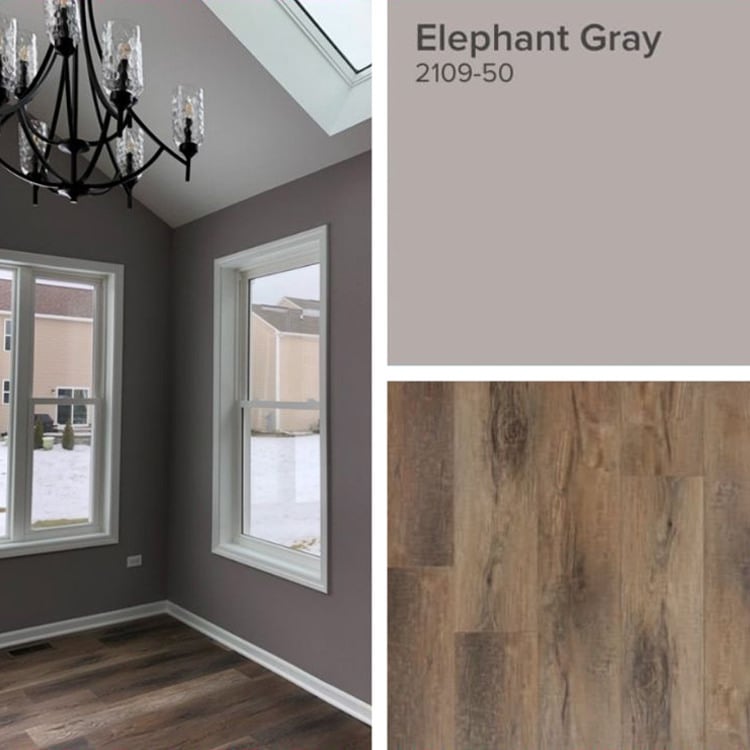 In Naperville, A Sunroom Addition and New Deck Blend in Perfectly