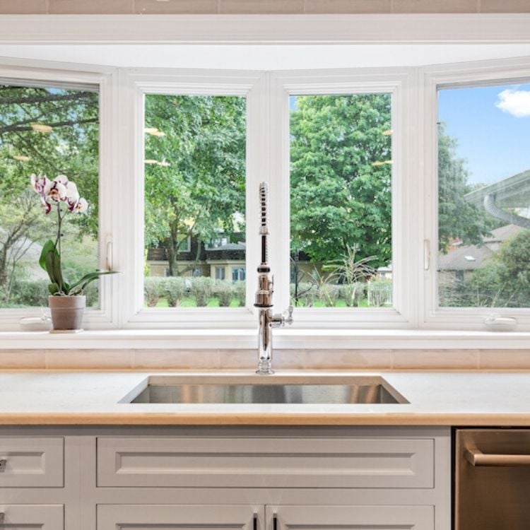 Make it a Green Spring in Your Kitchen!