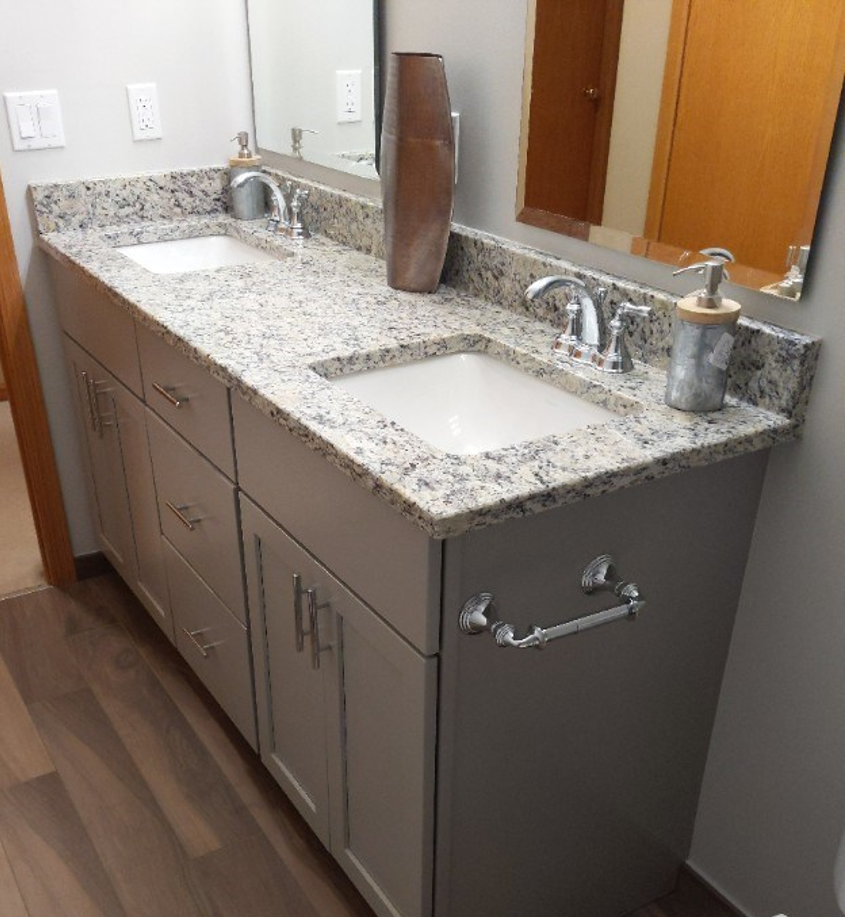 Organizing Small Bathrooms