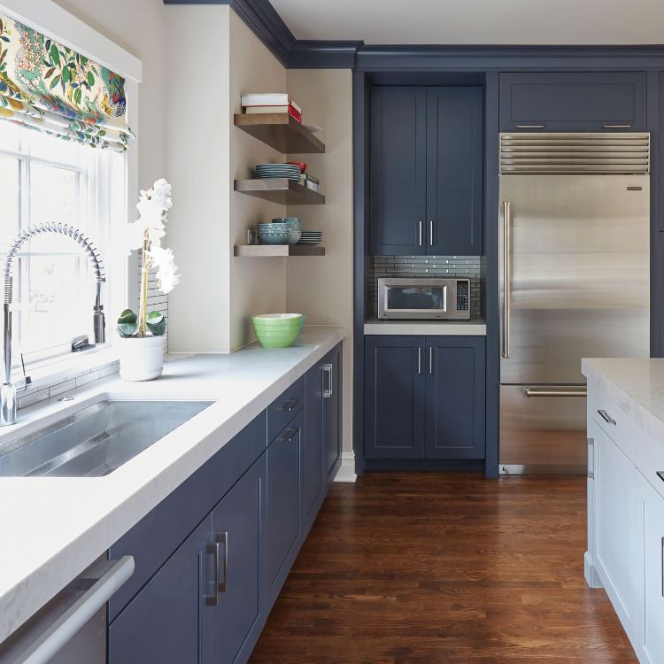 Ten Inspiring Navy Kitchen Ideas