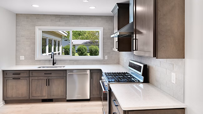 Aurora, Steven & Val