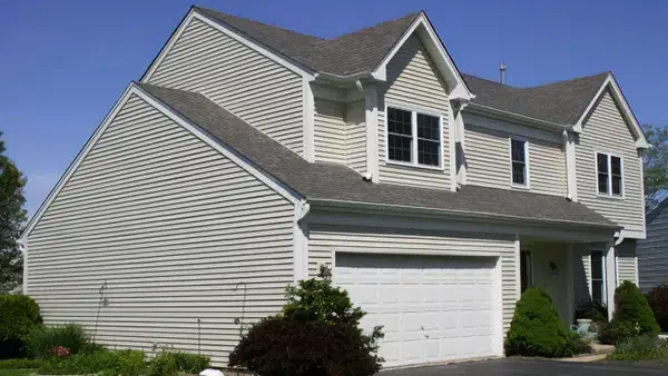 Aurora, Larry & LeAnn