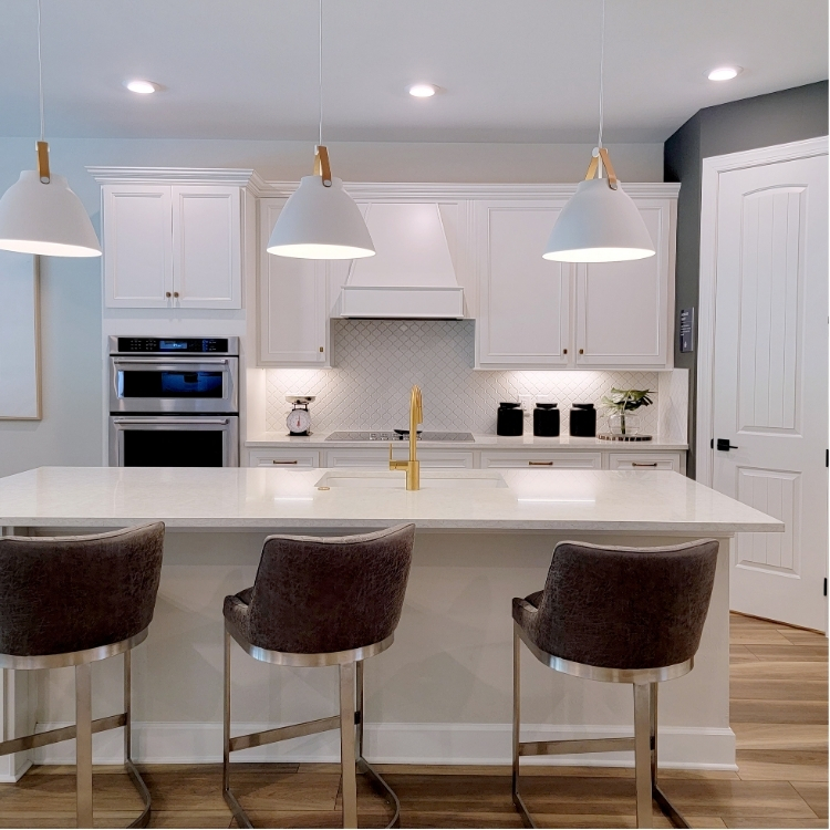 layered kitchen lighting