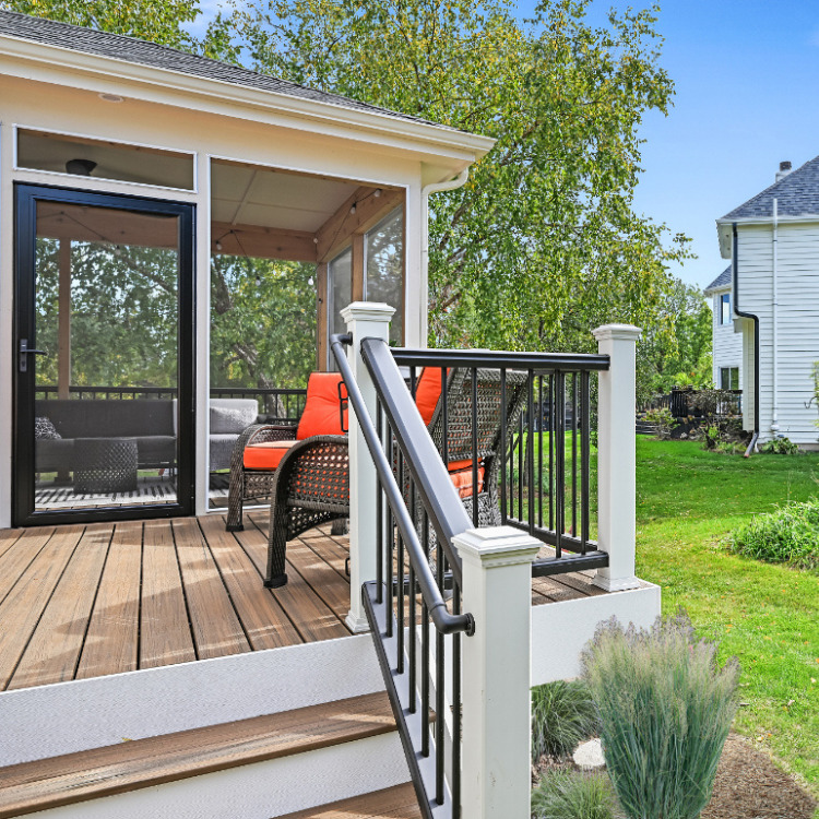 Transforming Outdoor Living: A Stunning Screened Porch Addition in Aurora